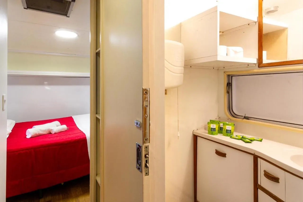 Guest house Villa Vintage Campos Traillers Piscina Internet E Churrasqueira Campos do Jordao
